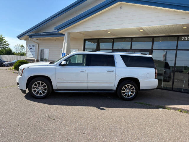 gmc yukon xl 2016 1GKS2HKJXGR279197 image gmc yukon xl 2016 1GKS2HKJXGR279197 image